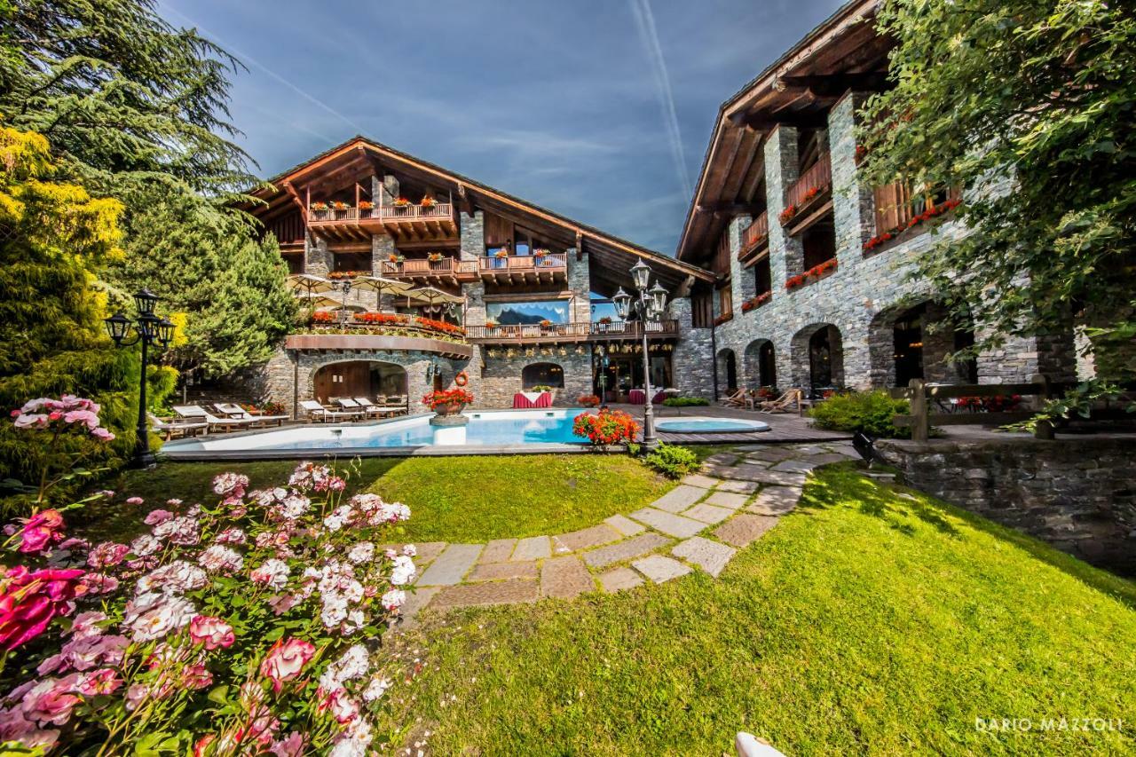 Relais Mont Blanc Hotel & Spa La Salle Kültér fotó